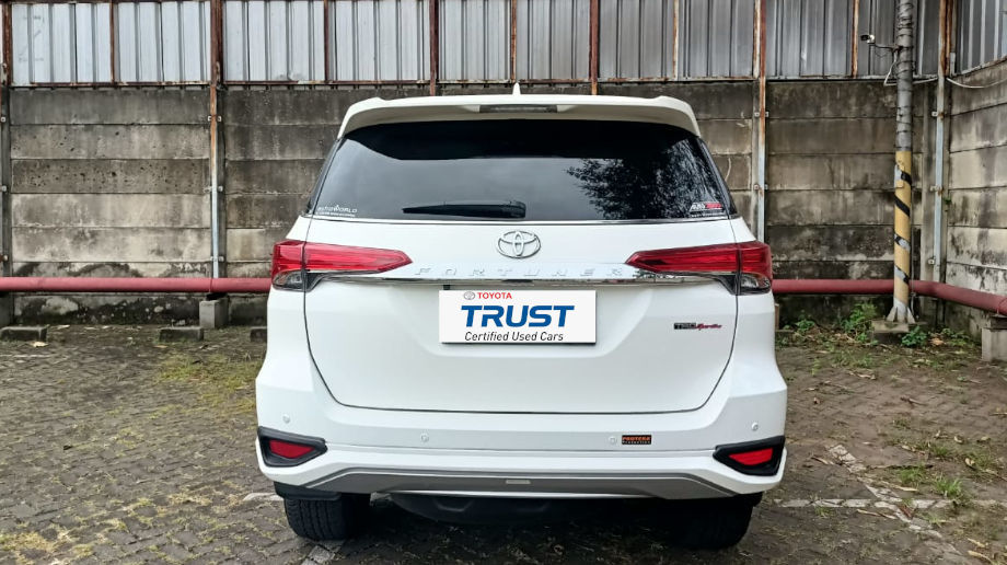 TOYOTA FORTUNER FORTUNER 2.4 VRZ TRD AT DIESEL (NEW) AT 2018